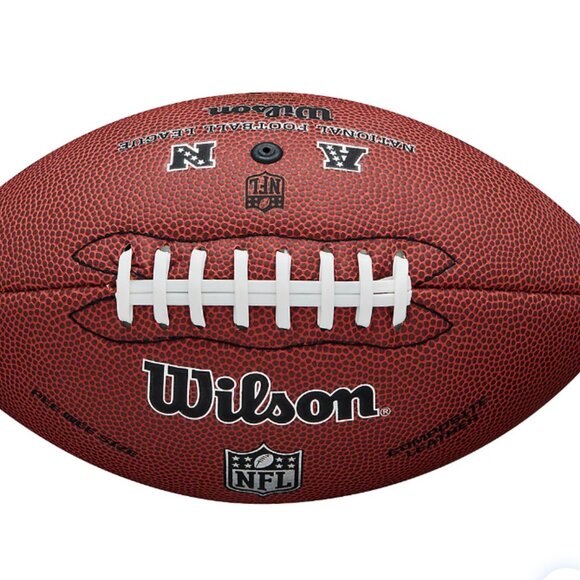 NWOT Wilson NFL Composite Leather Pee Wee Football - Picture 1 of 3